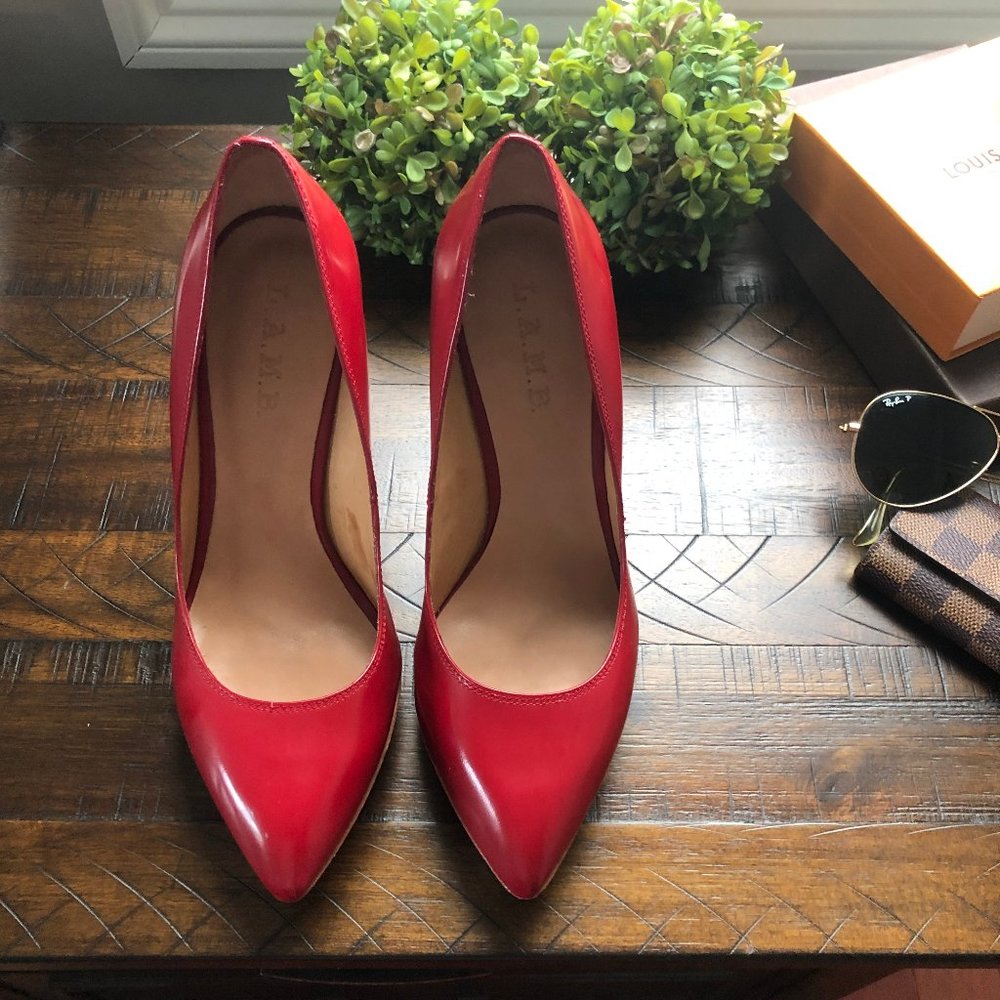 EUC Gwen Stefani LAMB Red w/ Silver Chrome Heels